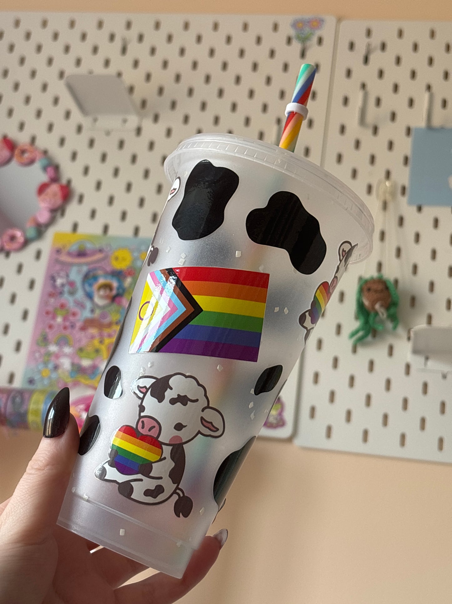 Pride cows cold cup