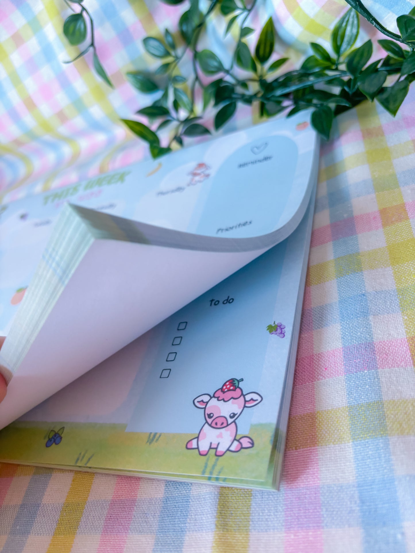 Kawaii cows weekly desk planner READ DESCRIPTION