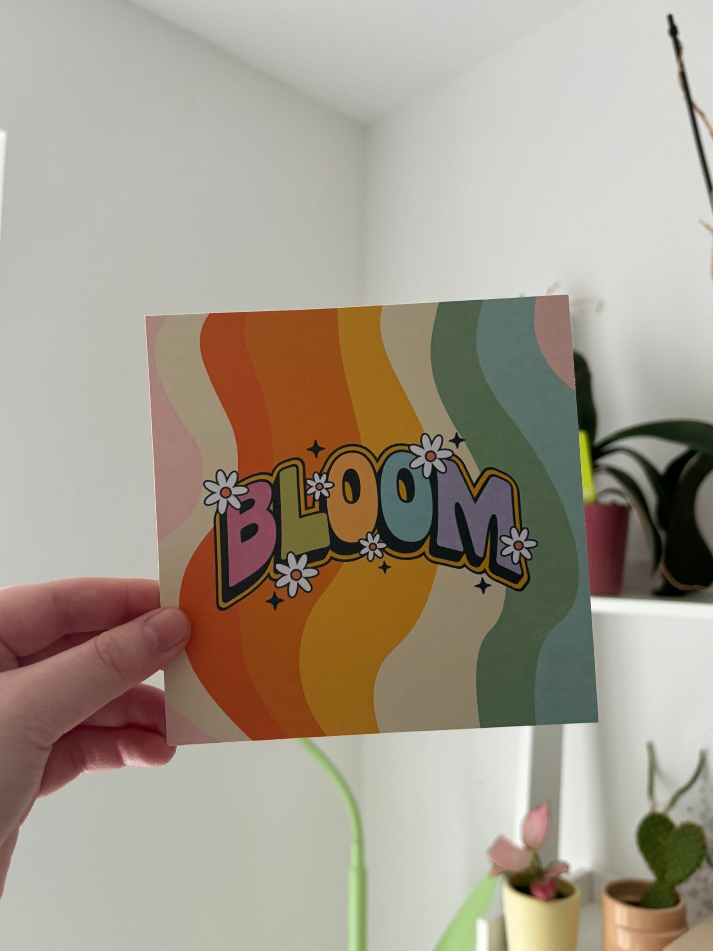 Square ‘bloom’ print - groovy background