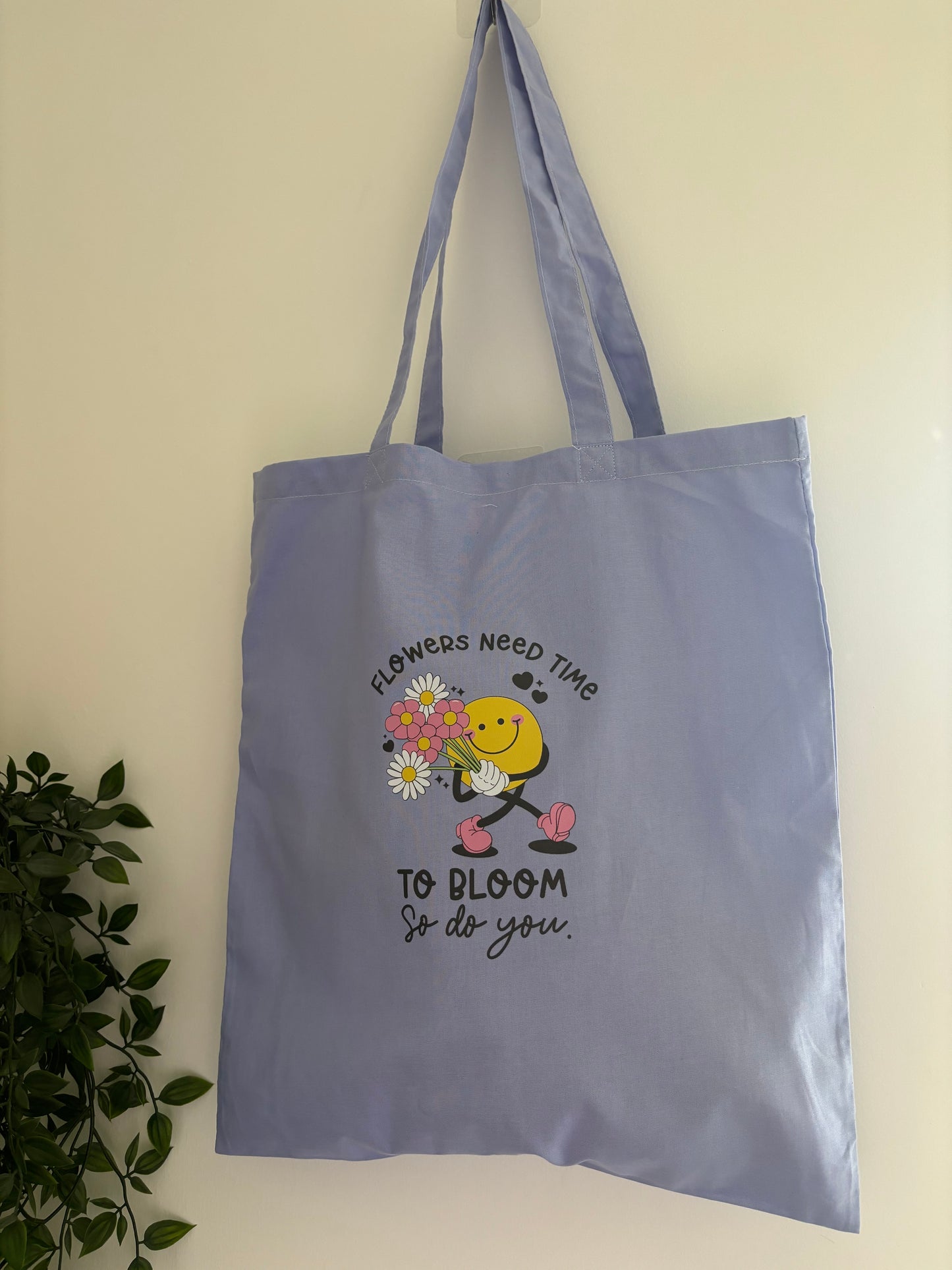 Bloom tote bag