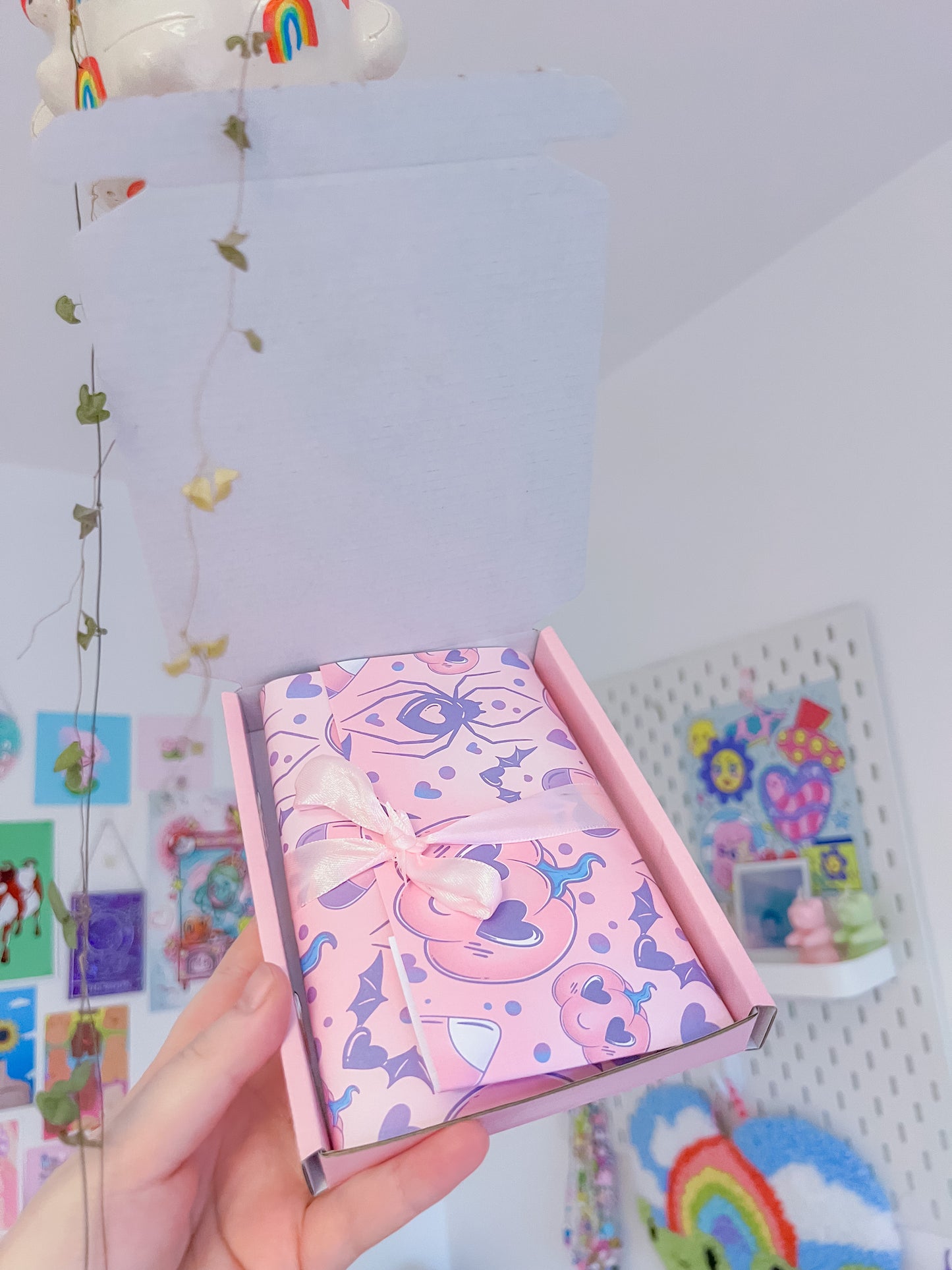 Halloween mystery box, extra small (boo box)