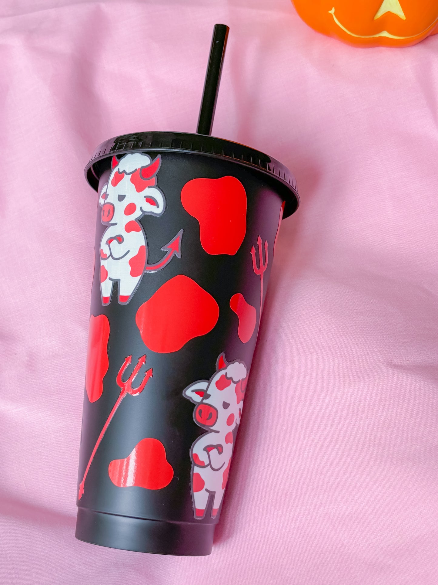 Devil cow cold cup