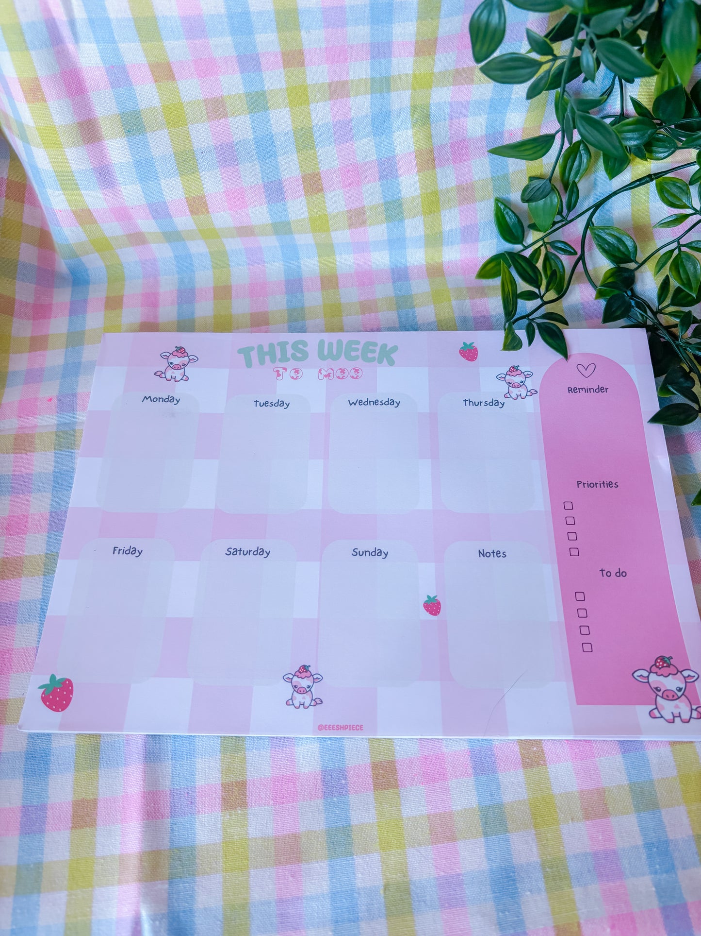 Strawberry cow weekly desk planner