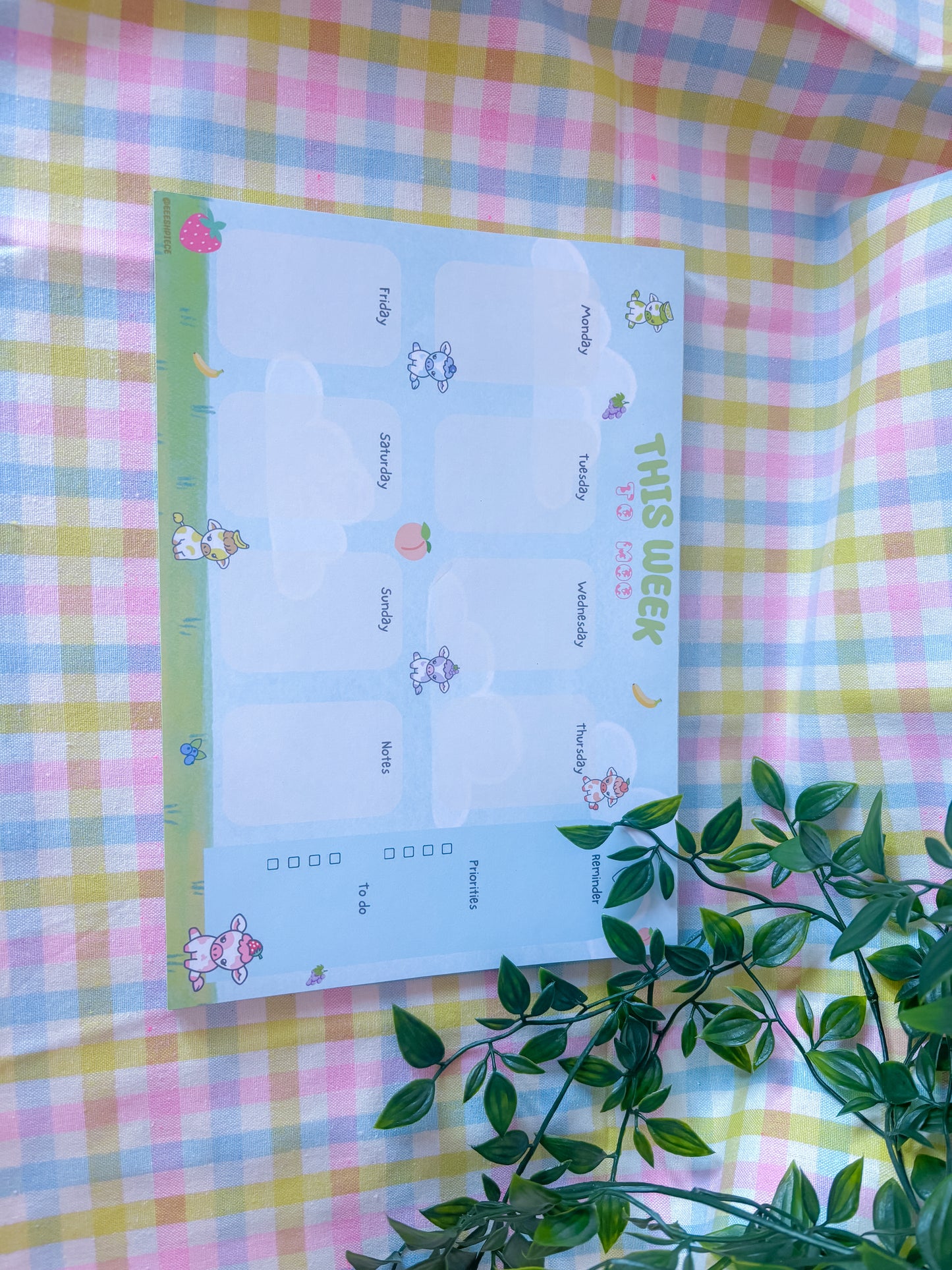 Kawaii cows weekly desk planner READ DESCRIPTION