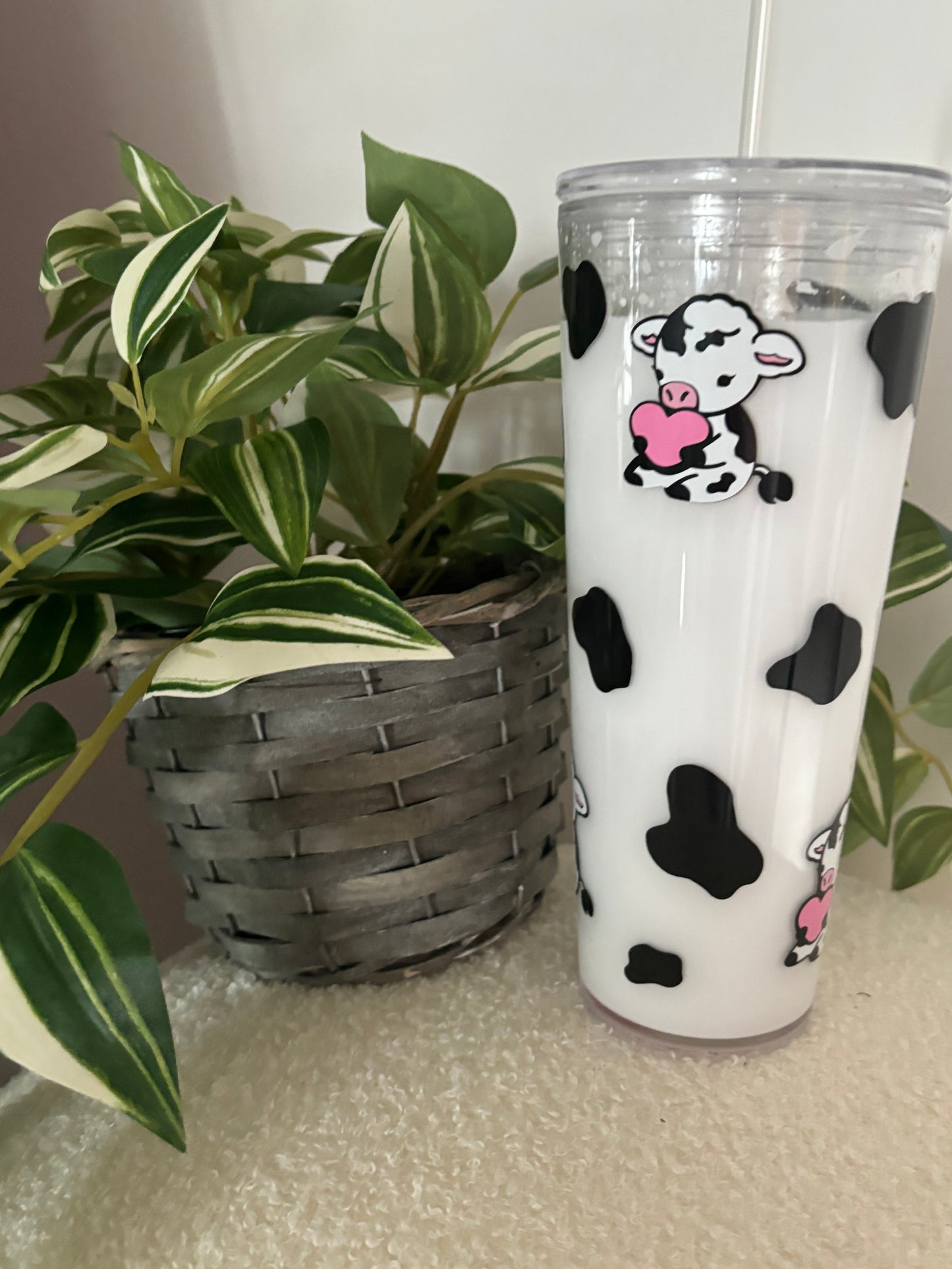 Baby cow double wall fake milk snowglobe tumbler
