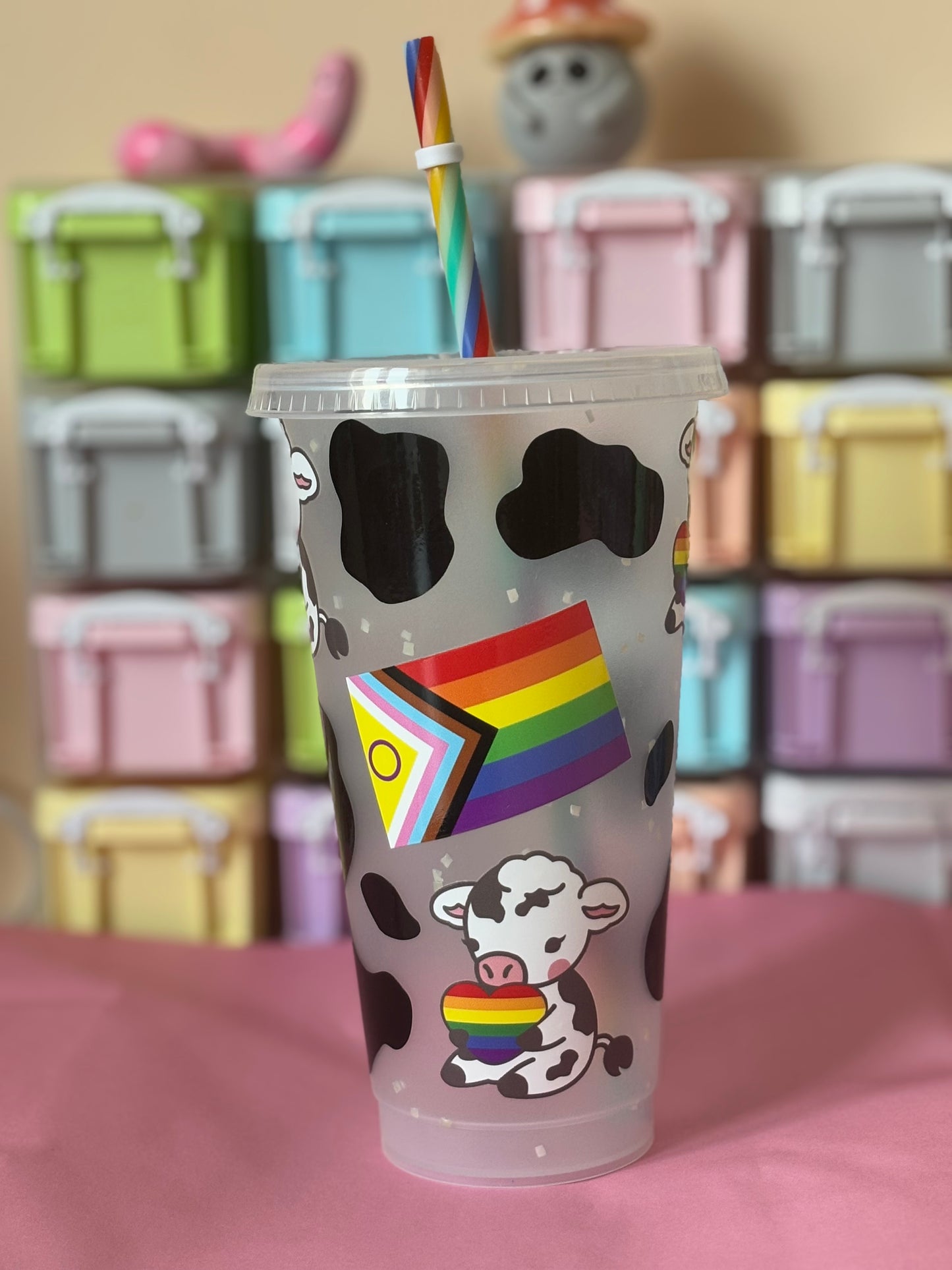 Pride cows cold cup