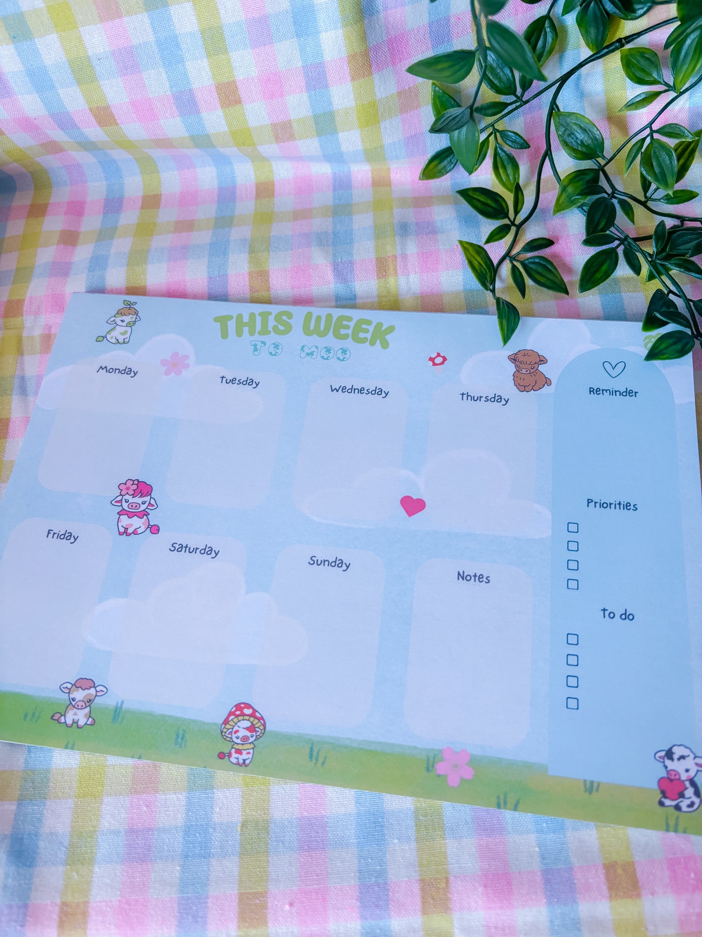 Kawaii cows weekly desk planner READ DESCRIPTION