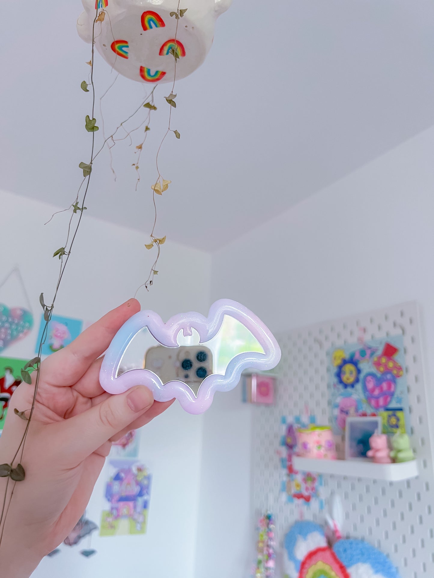 Compact bat mirror