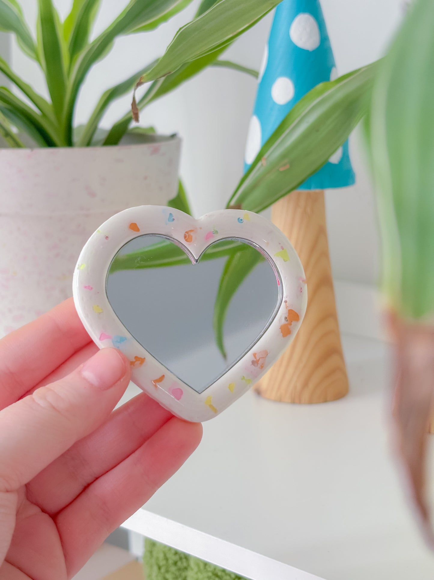Terazzo compact mirror
