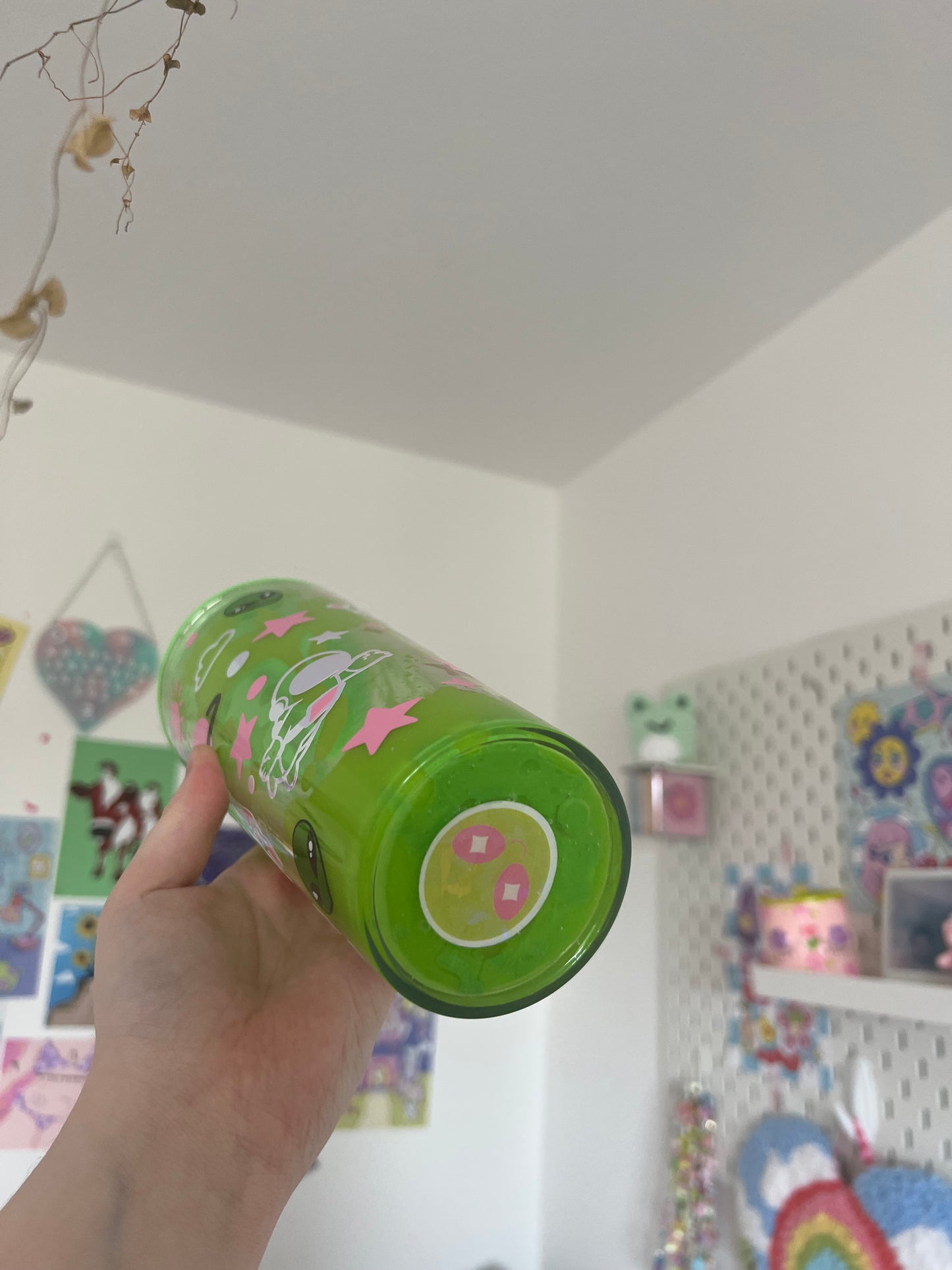 Alien drip tumbler