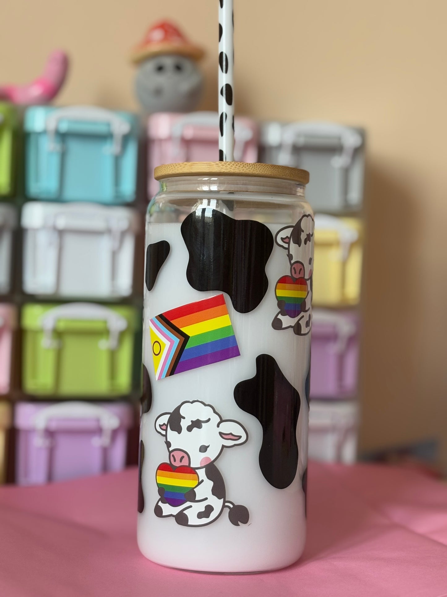 Pride cows glass milkglobe