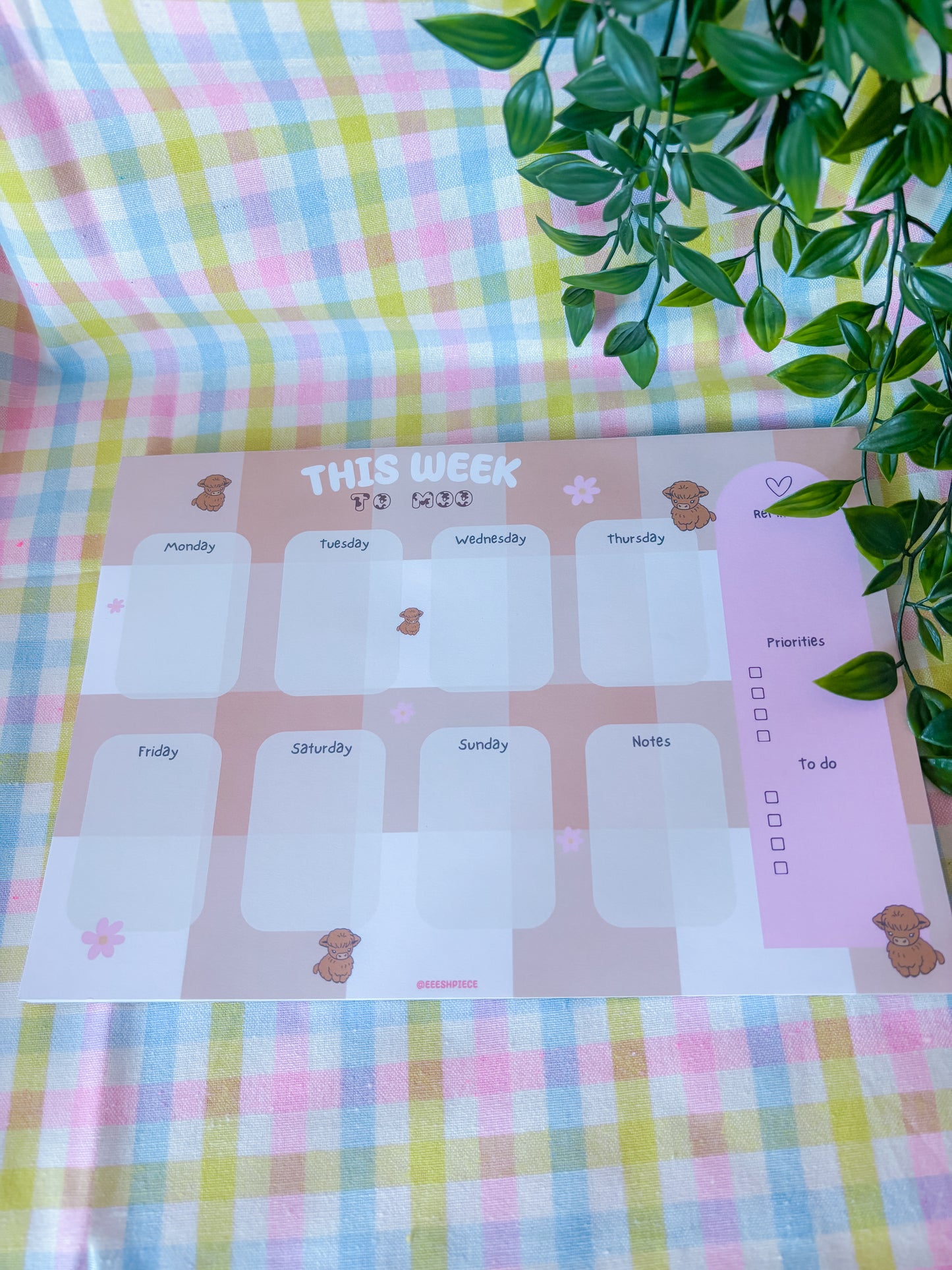 Highland cow weekly desk planner