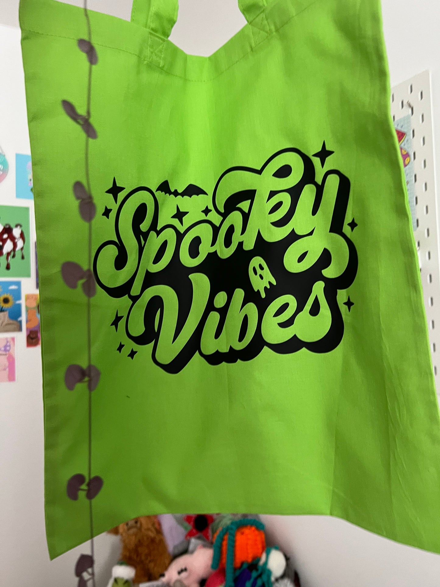 Spooky vibes tote bag
