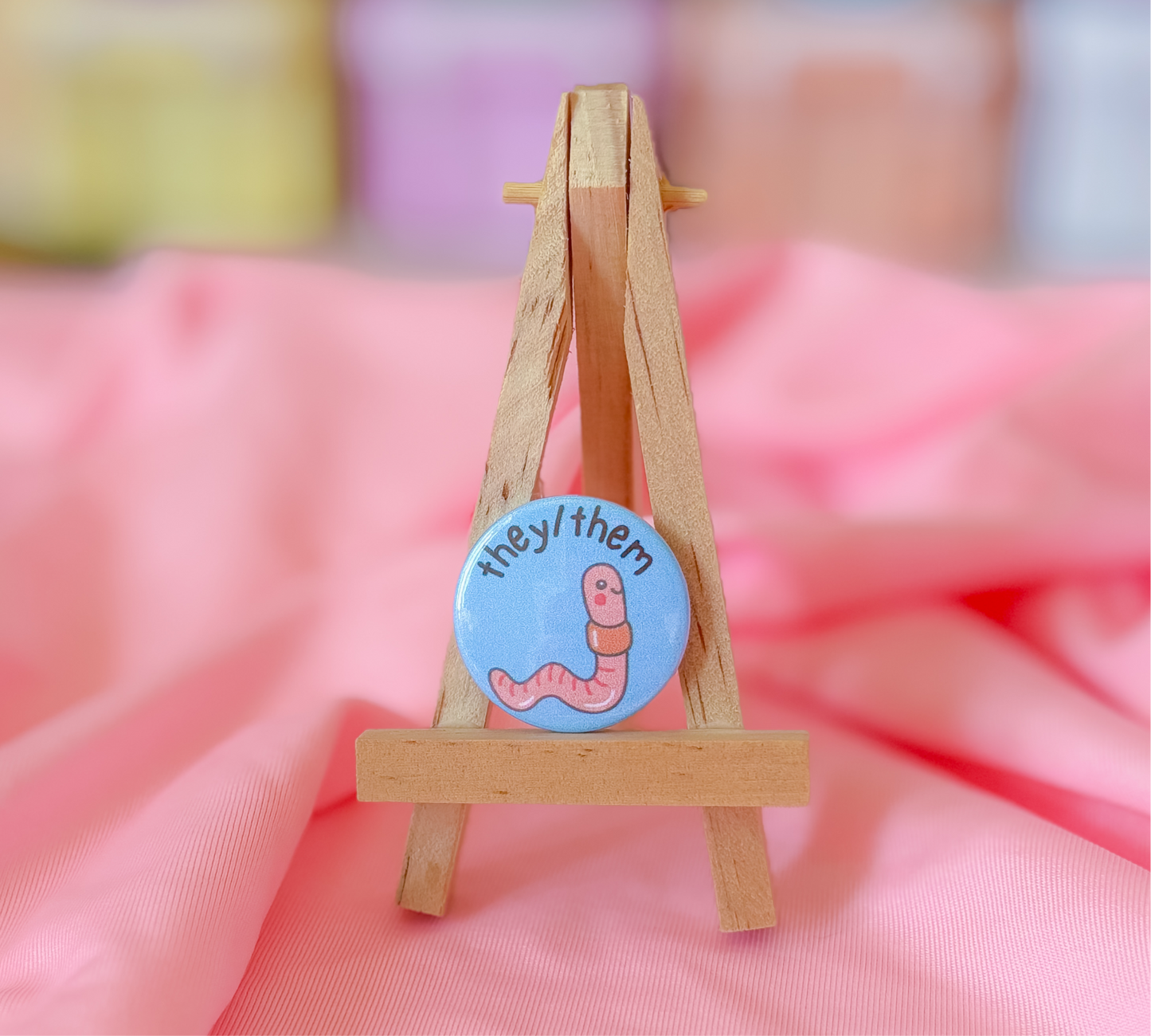CUSTOM worm pronoun pin badge