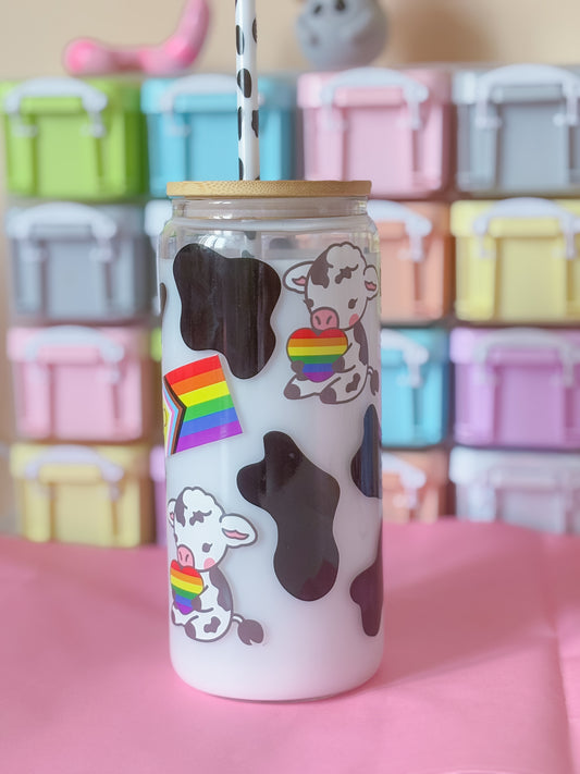 Pride cows glass milkglobe
