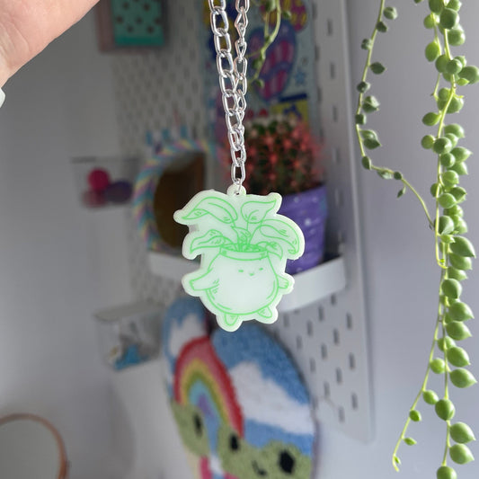 Cute plant chain necklace